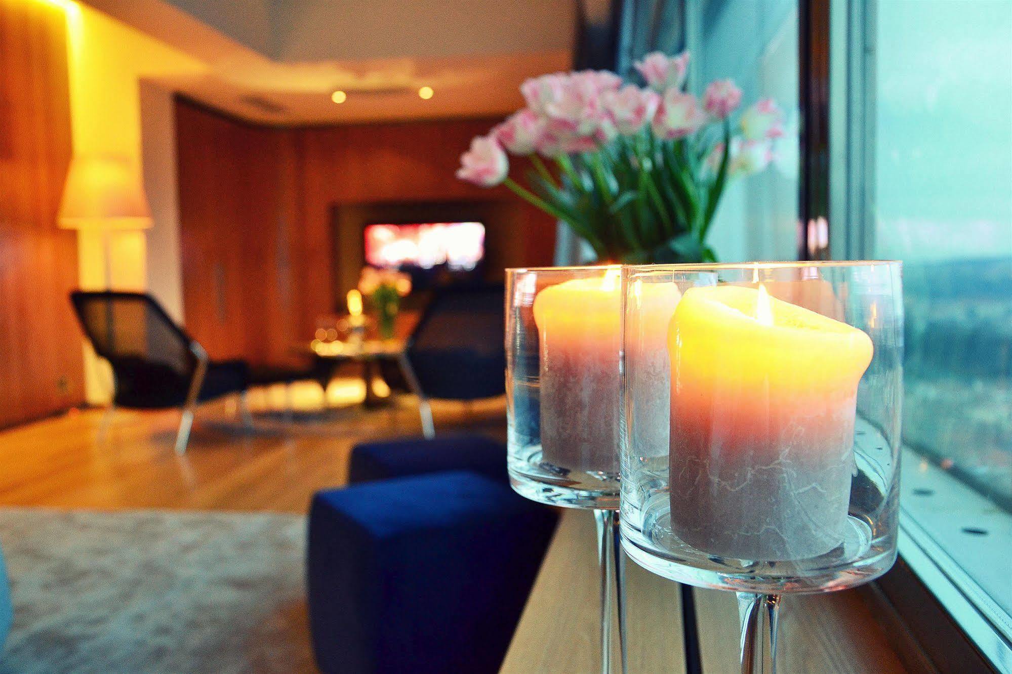 One 5* Praha