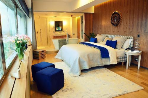 One 5* Praha